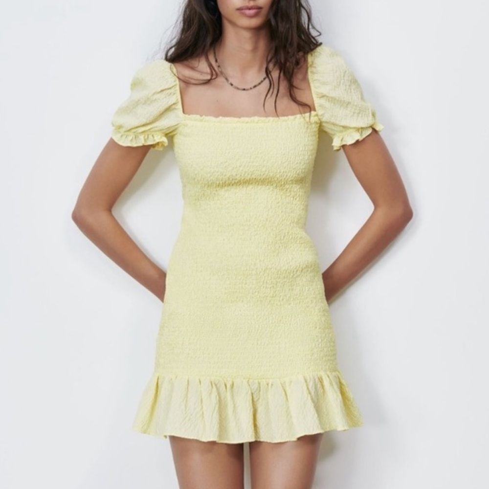 Zara Smocked Yellow Mini Dress Women’s XS